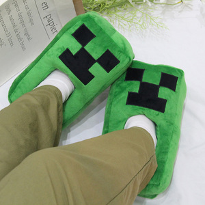 Pantofole Morbide e Calde con Fodera in Rete Lavabile, Imbottitura in Cotone PP, Design Coolie Afraid, Ispirate all'Animazione del Gioco Around My World - Product Image 2