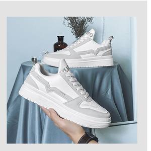 Zapatillas Deportivas Casuales para Hombre 2025, Suela Gruesa, Blancas, Ligeras, Suaves, para Skateboarding, Zapatillas de Correr Casuales a la Moda para Hombre - Product Image 4