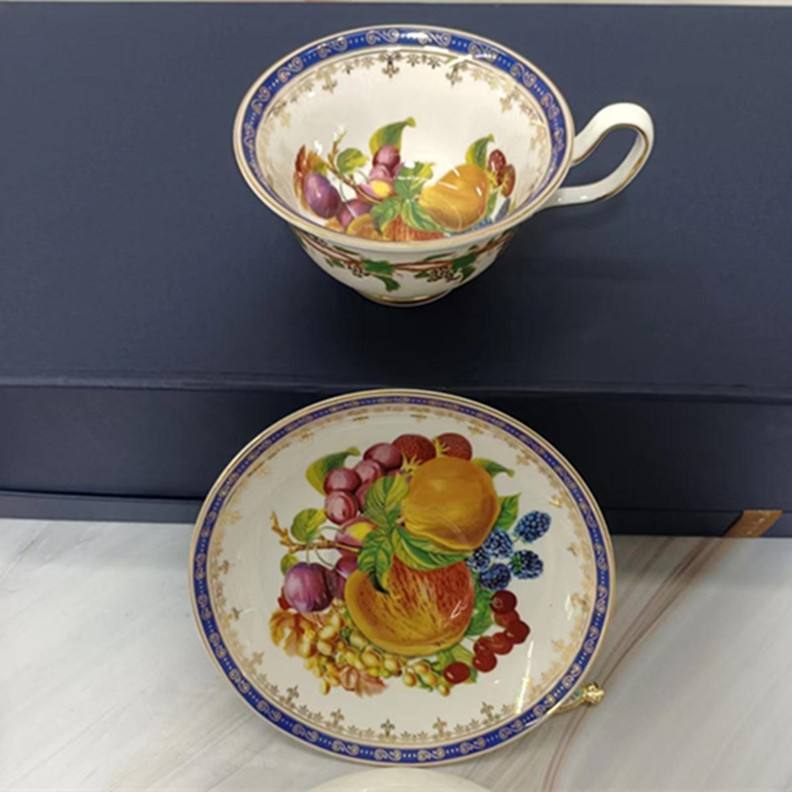 Blue cups and plates