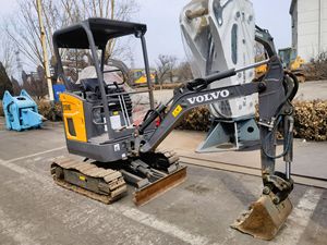 Miniexcavadora Usada Volvo ECR18E <span class=keywords><strong>de</strong></span> 1.8 Toneladas, <span class=keywords><strong>Excavadora</strong></span> <span class=keywords><strong>de</strong></span> Orugas, <span class=keywords><strong>Excavadora</strong></span> <span class=keywords><strong>de</strong></span> <span class=keywords><strong>Segunda</strong></span> <span class=keywords><strong>Mano</strong></span>, Giro <span class=keywords><strong>de</strong></span> Cola Cero Original para Espacios Estrechos - Product Image 6
