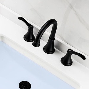 360 <span class=keywords><strong>A</strong></span>érateur d'extension de <span class=keywords><strong>robinet</strong></span> rotatif Tête de pluie de 8 pouces Robinets de lavabo à 3 trous - Product Image 2