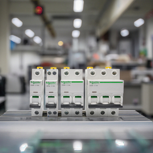 Brand New Acti9 C65N-<b>DC</b> Mini High Voltage MCBs <b>Circuit</b> <b>Breaker</b> 10A Small <b>Breaker</b> 2P C20A A9N22426 - Product Image 1