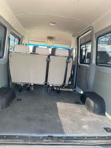 Minibús <span class=keywords><strong>Iveco</strong></span> Usado <span class=keywords><strong>de</strong></span> 6 Plazas, Modelo 2017, Minibús <span class=keywords><strong>de</strong></span> <span class=keywords><strong>Segunda</strong></span> <span class=keywords><strong>Mano</strong></span>, Monovolumen - Product Image 4