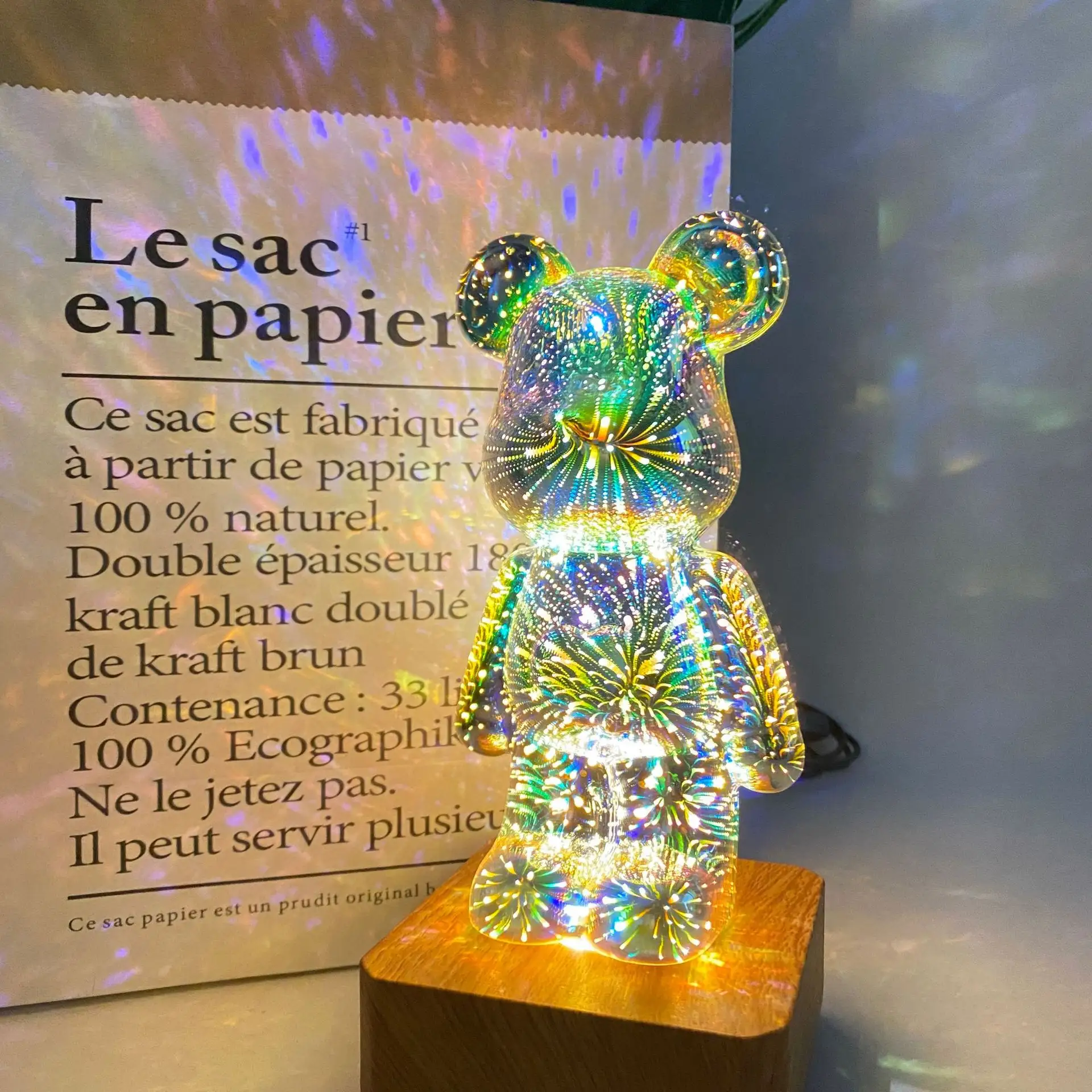 الأكثر مبيعًا LED 3D زجاج متعدد الألوان مصباح الألعاب النارية الرومانسية الدافئة ضوء الليل USB هدية جو الحلم