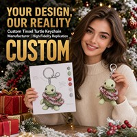 Porte-clés Mascotte Tortue en Peluche Personnalisée avec Guirlande, Jouet Promotionnel CPC Personnage Original de Noël, Cadeau en Peluche OEM ODM, Animal en Peluche