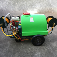 Petite machine mobile 160L à essence pour pulvériser les semences de gazon agricole Pulvérisateur de pesticides liquides pour engrais