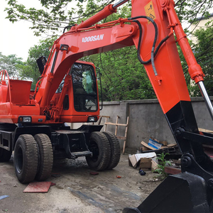 Doosan รถขุด15Ton มือสองจากเกาหลีรถขุดล้อ Dh150W พร้อมถังสำหรับขุด - Product Image 3