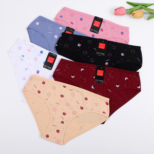 Slip classici UOKIN con stampa floreale, 95% cotone, morbidi e comodi, <span class=keywords><strong>per</strong></span> donna, tessuto di alta qualità, confezione da 12 pezzi assortiti. - Product Image 1