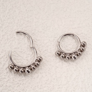 Perles de soudage 16G titane Septum cerceau boucle d'oreille <span class=keywords><strong>Tragus</strong></span> Cartilage <span class=keywords><strong>Piercing</strong></span> charnière Clip sur anneau de nez - Product Image 4