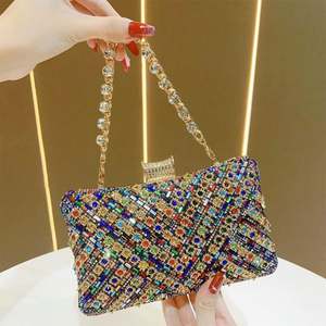 กระเป๋าคลัทช์คริสตัลประดับมุกสำหรับงานแต่งงาน งานพรอม งานราตรี - Product Image 6