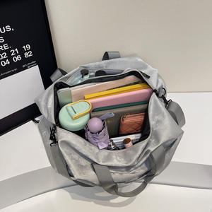 Bolsa de Gimnasio Ligera Unisex RUIQUWIN con Separación para Ropa Seca y Mojada, Compartimento para Zapatos, Cierre de Cremallera, Multifuncional, para Viajes al Aire Libre - Product Image 3