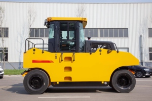 Gran demanda de maquinaria superventas: Rodillo compactador Walmech WP267H/WP307H de 30 y 26 toneladas con motor y bomba totalmente hidráulicos. - Product Image 4