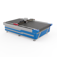 Machine de découpe automatique de semelles intérieures en polyuréthane CNC, marque Yizhou, 9000W, 1800 paires/jour, moteur 220V/380V, roulement robuste haute performance