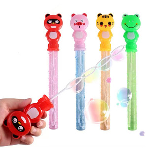 Bâton <span class=keywords><strong>de</strong></span> souffleur d'eau arc-en-ciel jouet longue baguette <span class=keywords><strong>coeur</strong></span> bouteilles vides bouteille <span class=keywords><strong>de</strong></span> <span class=keywords><strong>savon</strong></span> Tube Tubes <span class=keywords><strong>de</strong></span> soufflage <span class=keywords><strong>de</strong></span> <span class=keywords><strong>bulles</strong></span> - Product Image 1