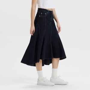 Jupe en jean personnalisée 100 % coton, haute qualité, vintage, noire, foncée, plissée, taille haute, longueur midi pour femme - Product Image 3