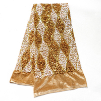 Nouvelle mode Tissu en dentelle africaine à sequins Multicolores Sequins Tissu en dentelle de velours de luxe avec séquence pour vêtements de mariage