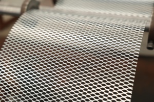 Mạ kẽm tấm 7x12 10x20mm Đồng bằng dệt mở rộng lưới kim loại trong dây thép không gỉ cho lọc dệt kỹ thuật - Product Image 5