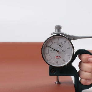 Bangladesh personalizado respetuoso con el medio ambiente 1,5mm verde imitación tapicería automotriz sintético Auto asiento de coche relleno de espacio Premium PU cuero completo - Product Image 3