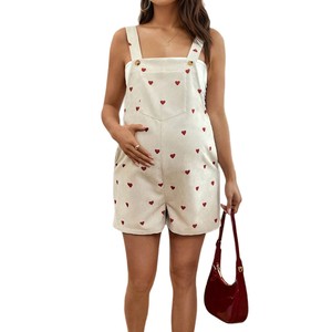 Salopette Corta Premaman da Donna in Velluto a Coste con Stampa Cuori, Bretelle Regolabili con Bottoni, Vestibilità Ampia e Casual, Personalizzabile, Taglie Forti - Product Image 5