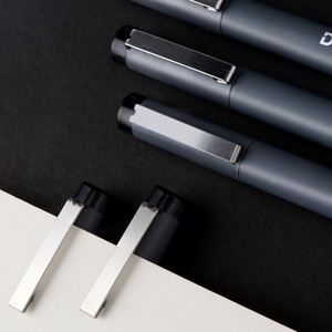 Ensemble de 11 stylos manga à pointes fines, encre noire, feutres fins pour le dessin, la calligraphie, le croquis et le traçage - Product Image 2