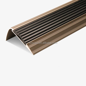 Profilo per Gradini in Lega di Alluminio Moderno, Resistente all'Acqua, <span class=keywords><strong>Antiscivolo</strong></span>, Effetto Marmo - Product Image 1