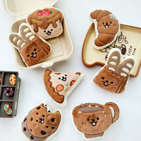 En gros, Pendentifs en peluche originaux en forme de nourriture de dessin animé, Porte-clés en peluche en forme de baguette, pain, croissant, biscuit, Cadeau pour enfants