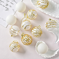 16 pièces de boules de Noël en plastique de 6 cm, peintes, électro-plaquées, nacrées, à paillettes, de formes spéciales, ornements modernes pour arbre de Noël