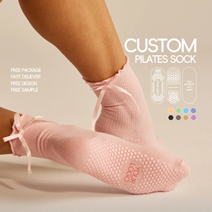 Biểu Tượng Tùy Chỉnh Thiết Kế Chất Lượng Cao Crew Pilates Vớ Với Bow Chống Trượt Ruffle Vớ Yoga Tùy Chỉnh Phụ Nữ Pilates Grip Vớ - Product Image 1