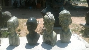 Venta al por mayor de tallados en madera africanos de la marca Chisel, estilo Art Deco y Pop Art, hechos a mano en Zimbabue, estatuas artesanales de madera natural para exportación. - Product Image 4