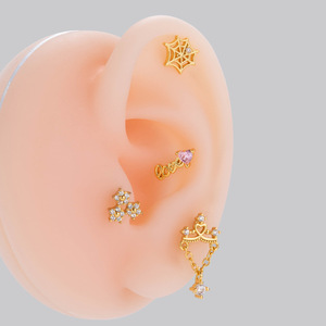 Gaby mới F136 cấy ghép lớp titan Khuyên dangle bướm <span class=keywords><strong>web</strong></span> Titan cơ thể đồ trang sức labret titan không có ren đồ trang sức - Product Image 3