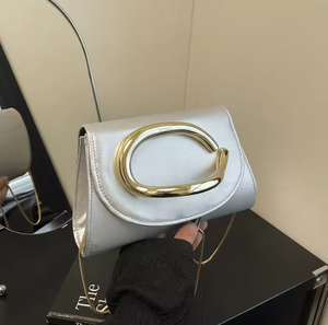 Nouveau sac à bandoulière carré pour femme, élégant, minimaliste et tendance, grande capacité, avec chaîne, idéal pour les soirées et les banquets. - Product Image 2