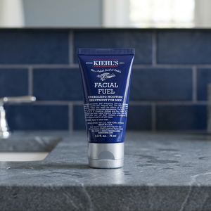 Tratamiento Hidratante Energizante Facial Fuel de Kiehl's para Hombres, Líquido en Tubo de 2.5 Fl Oz, con Ácido Hialurónico, Hecho en EE. UU. - Product Image 3