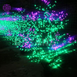 Árbol de Flores de Lila Artificial con Luces LED para Decoración de Jardines, Parques y Bodas al Aire Libre - Product Image 4