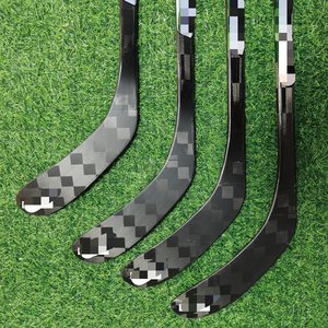 Palo <span class=keywords><strong>de</strong></span> <span class=keywords><strong>Hockey</strong></span> Carbon Youth Flex 20 Personalizado para Interiores y Exteriores - Product Image 4