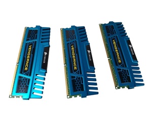 ราคาสุดคุ้ม 3 แท่งบลู 4Gb แบบมีเกราะ x3 1600Mhz CMZ8GX3M2A1600C9B PC3 Ram DDR3 - Product Image 4