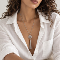 Collier long avec pendentif en forme de nœud torsadé couleur argent pour femmes, bijoux élégants pour pull, accessoire de mode pour fête, cadeau