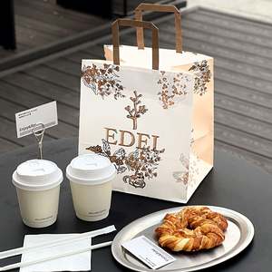 ถุงกระดาษคราฟท์สีน้ำตาลแบบกำหนดเอง เป็นมิตรกับสิ่งแวดล้อม ย่อยสลายได้ สำหรับกาแฟ นม ชา เครื่องดื่ม บรรจุภัณฑ์แบบพกพาสำหรับซื้อกลับบ้าน - Product Image 4