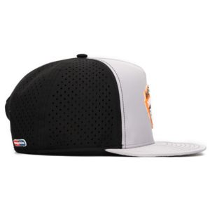 Casquettes imperméables à visière plate avec patch en caoutchouc personnalisé TCAP Chine - Product Image 4