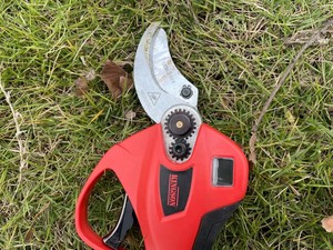 Bán Chạy Kingson Điện <span class=keywords><strong>Pruner</strong></span> An Toàn <span class=keywords><strong>Pruner</strong></span> Vườn Điện Công Cụ Cắt Tỉa Đa Mục Đích Cây Điện <span class=keywords><strong>Pruner</strong></span> - Product Image 4