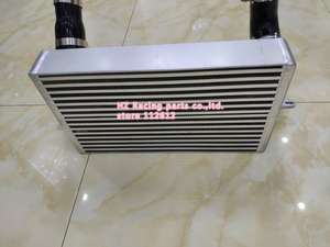 <span class=keywords><strong>Intercooler</strong></span> pour <span class=keywords><strong>BMW</strong></span> <span class=keywords><strong>335D</strong></span> E92 COUPE 2007 nécessite une modification pour les tuyaux - Product Image 4