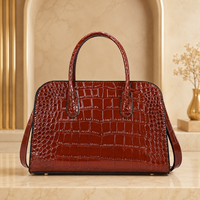 Sac fourre-tout de luxe haut de gamme en PU avec texture crocodile et poignée supérieure, approvisionnement en gros mondial OEM ODM, MOQ 20 pièces