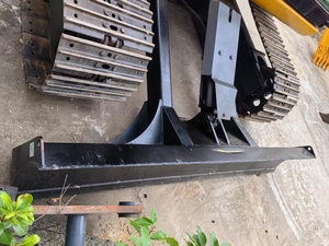 รถขุด CAT รุ่น 308E2 มือสอง ได้รับการรับรองมาตรฐาน EPA Tier 4 Final และ CE พร้อมหัวหนีบไฮดรอลิกและใบมีดตักดิน - Product Image 5