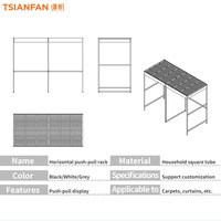 Présentoir autoportant coulissant pour tapis, design showroom, fabriqué en usine