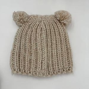 <span class=keywords><strong>Bonnet</strong></span> pour <span class=keywords><strong>femme</strong></span> avec double <span class=keywords><strong>pompon</strong></span> mignon - <span class=keywords><strong>Bonnet</strong></span> d'hiver en tricot côtelé doux avec fil scintillant - Product Image 3
