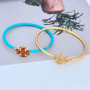 Joyería fina para mujer, brazalete abierto para pulsera con incrustaciones de diamantes de imitación, letras pequeñas, diseño Simple, marca, gran oferta, venta al por mayor de fábrica - Product Image 1