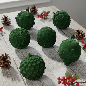 Bolas de Navidad Grandes de Terciopelo Rojo, Verde y Marrón, Bolas de Navidad de Terciopelo Flocado de 15 Pulgadas, Adornos Colgantes para Árbol - Product Image 5