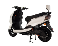 Chaude 72v 2000w Électrique Dirt Moto Vélo Scooter Longue Portée Route Moto Cyclomoteur Avec Super Puissance pour Adultes