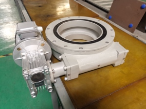 Se8 kép trục không thấm nước năng lượng mặt trời Hệ thống theo dõi điện 12000nm điện slewing mang cho năng lượng mặt trời <span class=keywords><strong>Tracker</strong></span> - Product Image 2