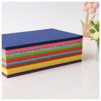 Ses emme PET akustik paneller Polyester Fiber akustik paneller Slat akustik Panel iç dekor oturma odası yatak odası