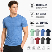 T-shirt de sport pour homme, coupe ajustée, col rond, manches courtes, respirant, séchage rapide, design OEM texturé, idéal pour la course à pied, la gym et l'entraînement.